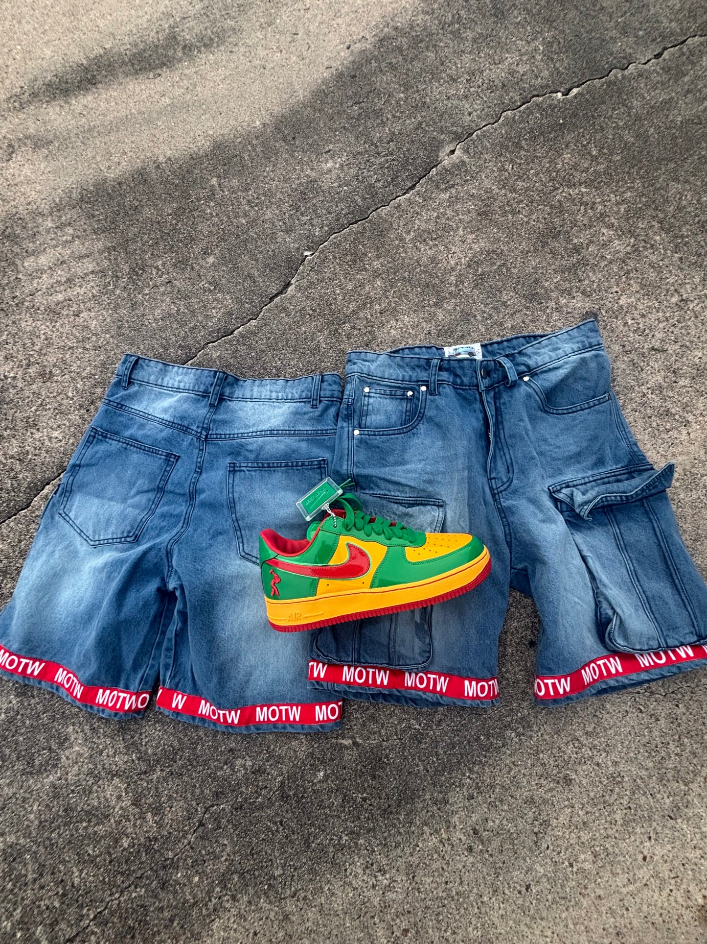 MOTW jorts